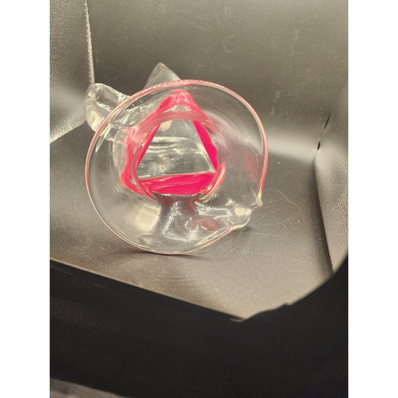 Hand Blown Art Glass Pitcher Clear and Red Signed William Salas 9.5" Tall - 1991 - Picture 5 of 8